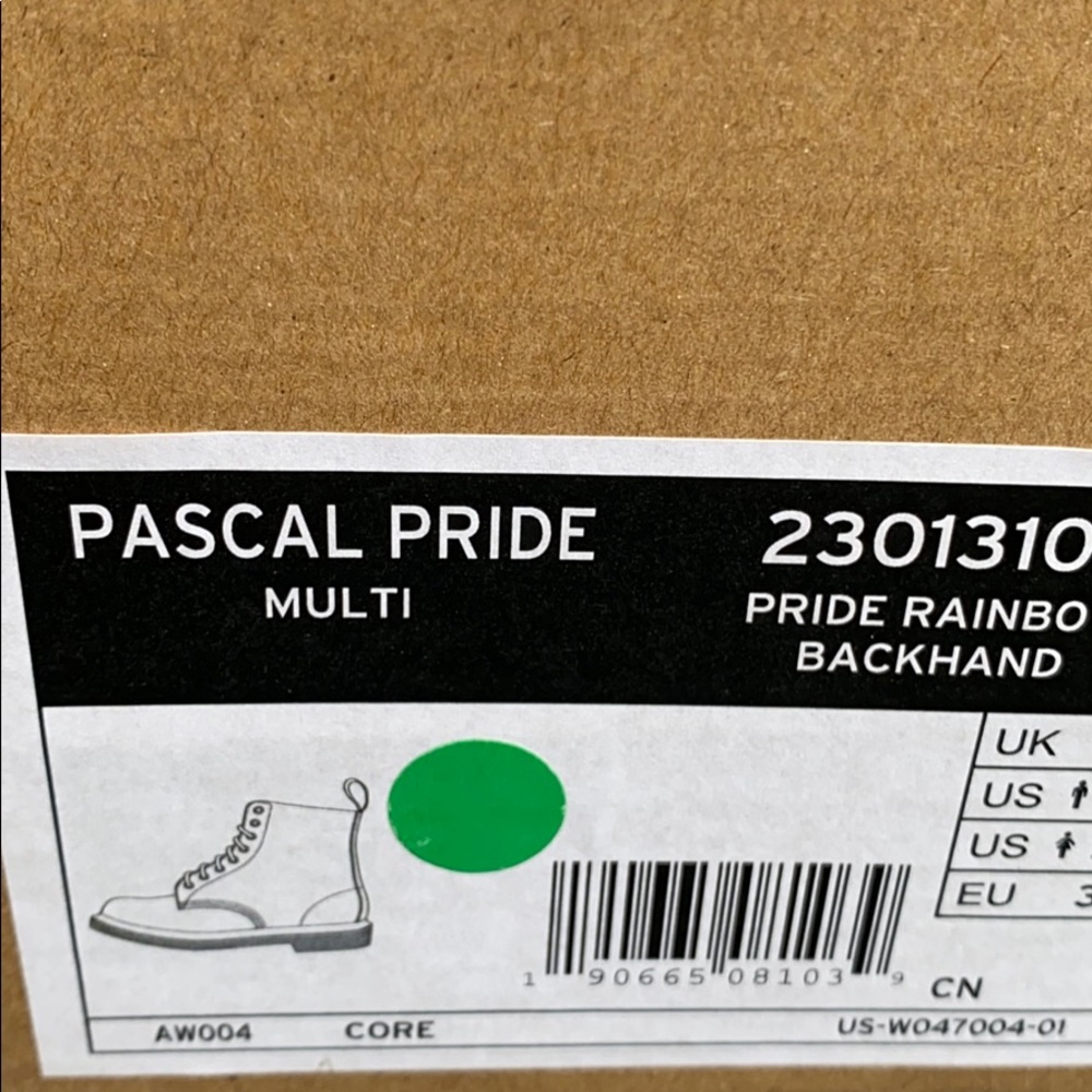 🔥DR MARTENS RAINBOW PASCAL PRIDE UNISEX NWT - Picture 14 of 14